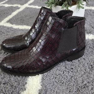 Stelle Monelle Leather Croc Embossed Ankle Boots‎ Sz 7 - Made In Italy